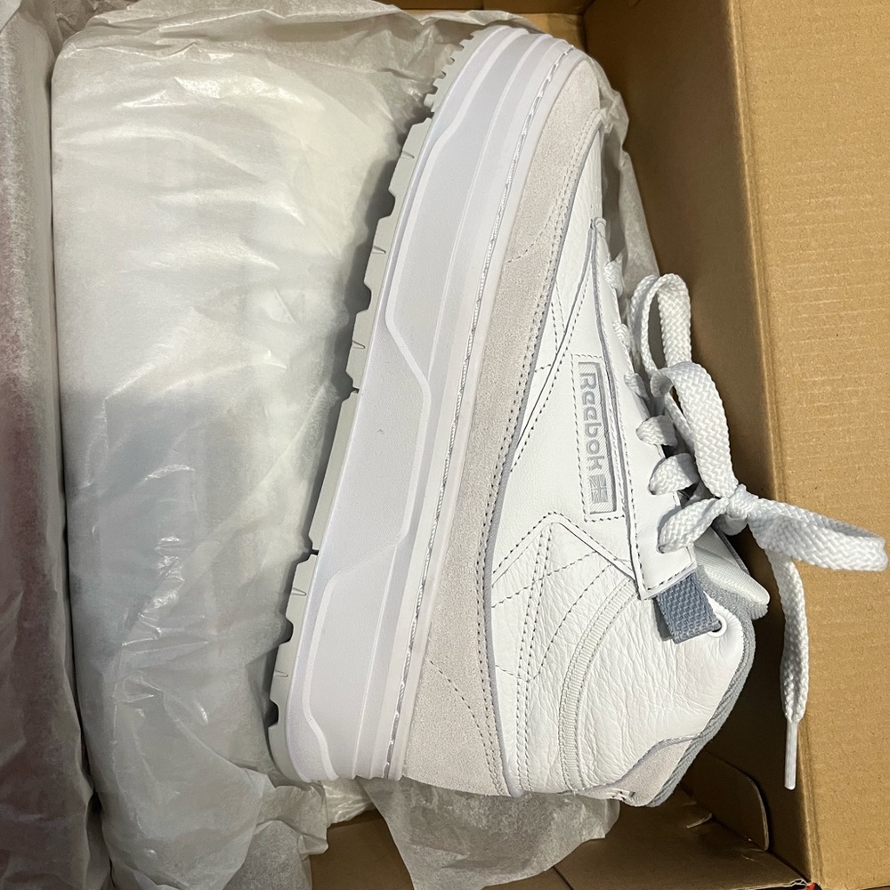 Reebok club C geo mid sneakers
